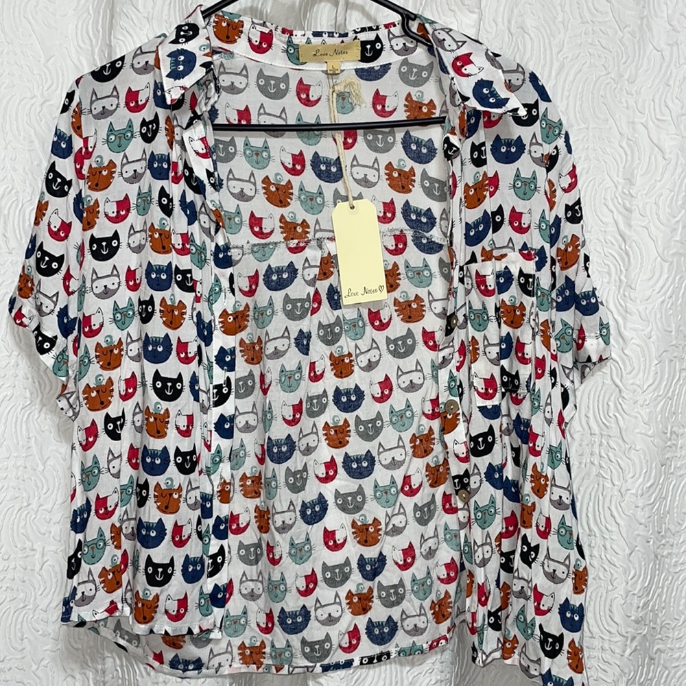 Button up Cat detailed Women’s L shirt